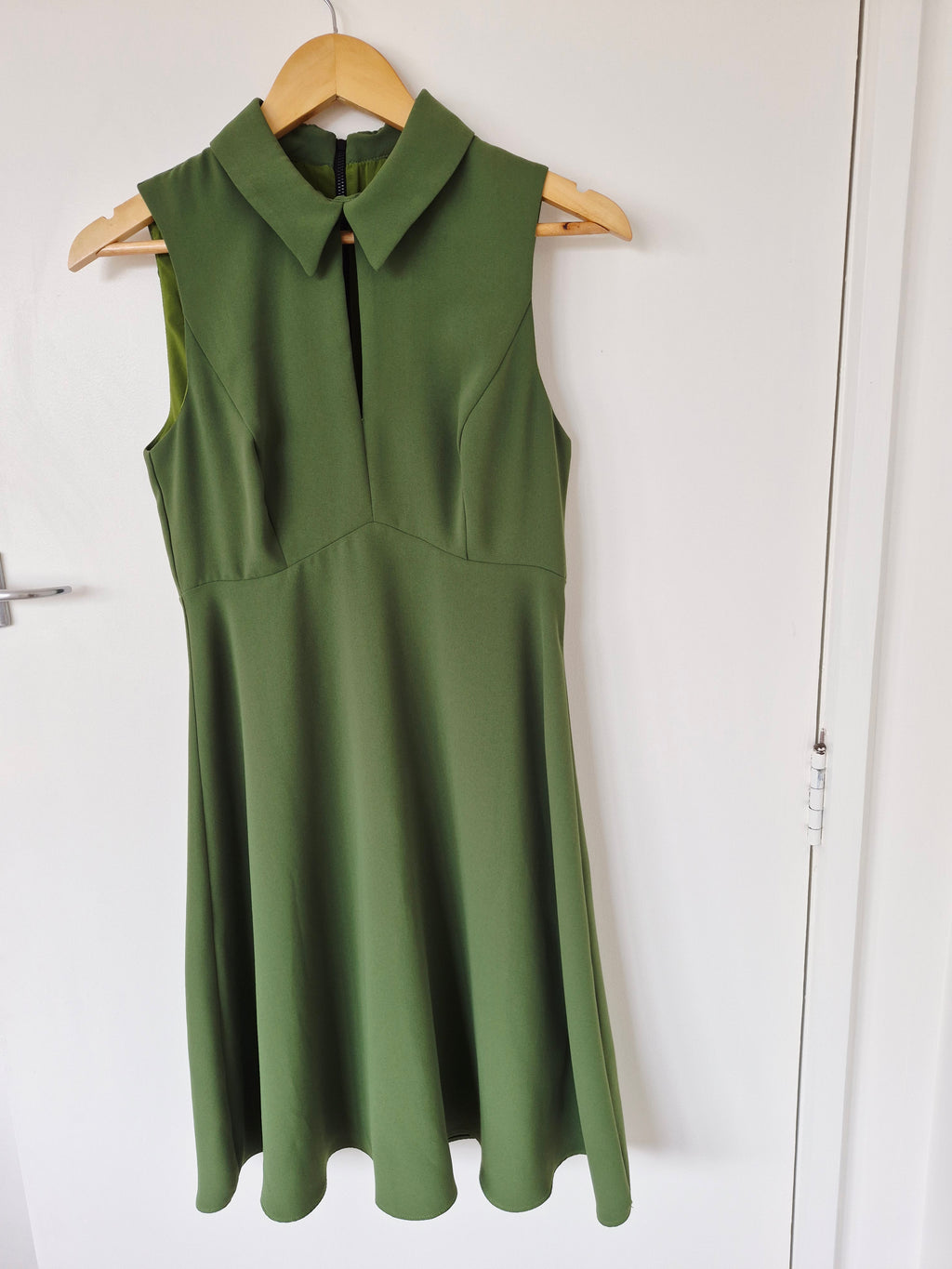 Cue Dress Sz 8