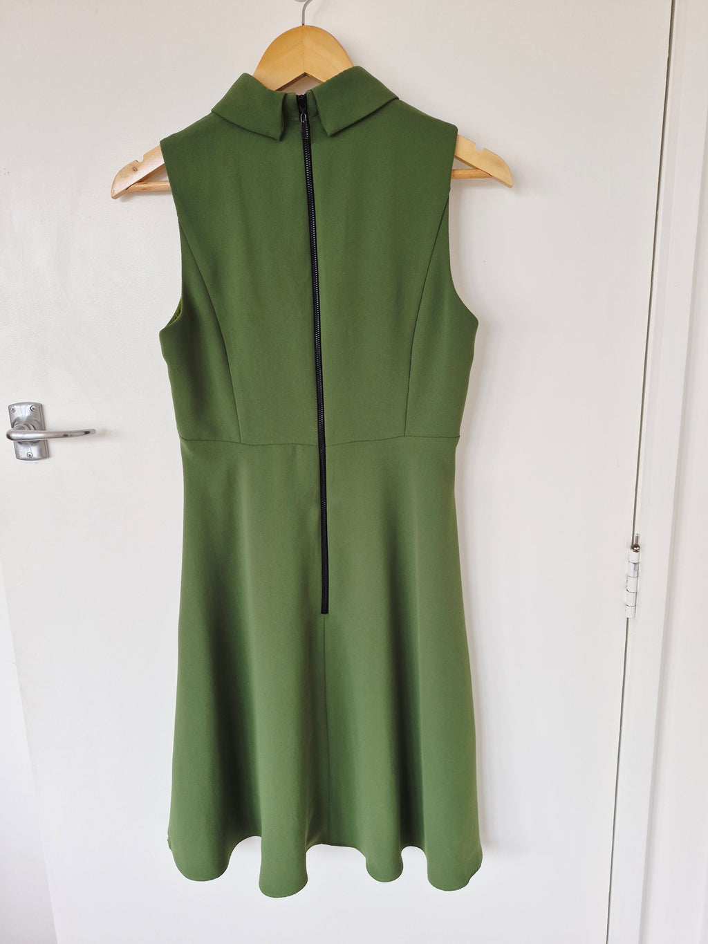 Cue Dress Sz 8