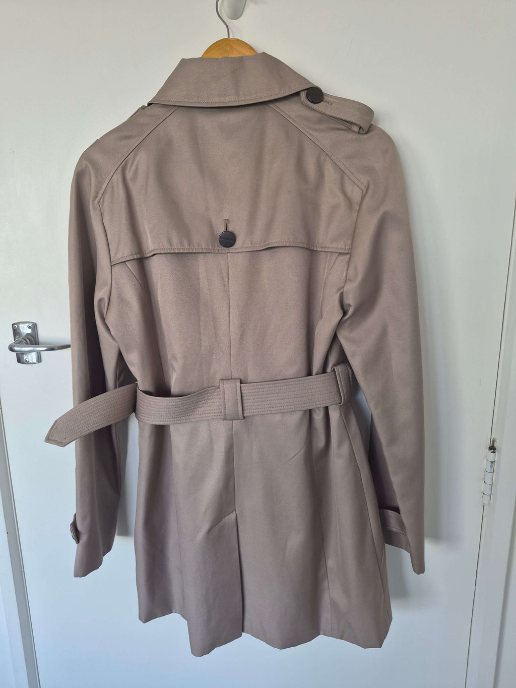 David Lawrence Beige Trench Coat | Size 12