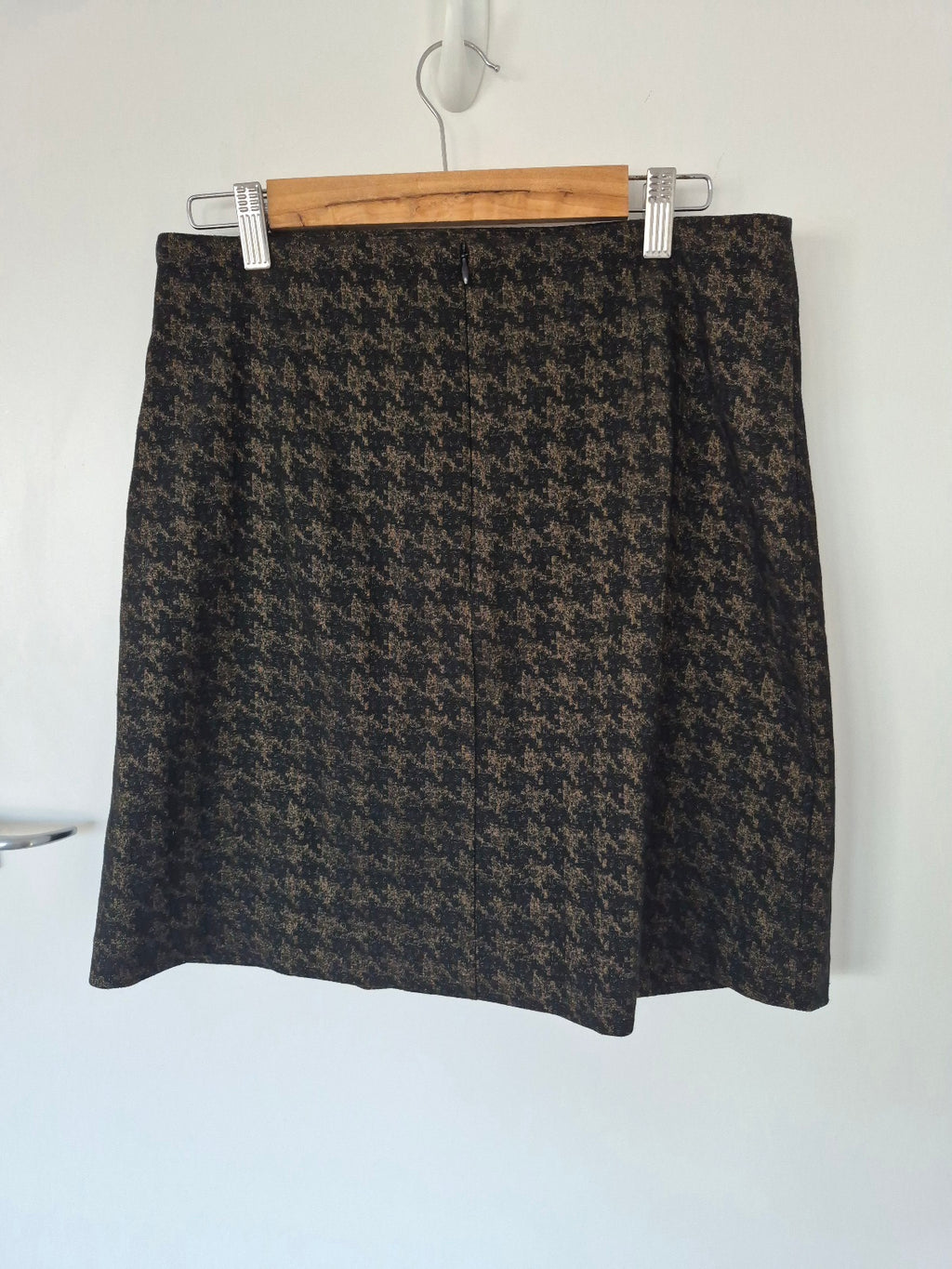 Cue Black & Gold Mini Skirt | Size 12
