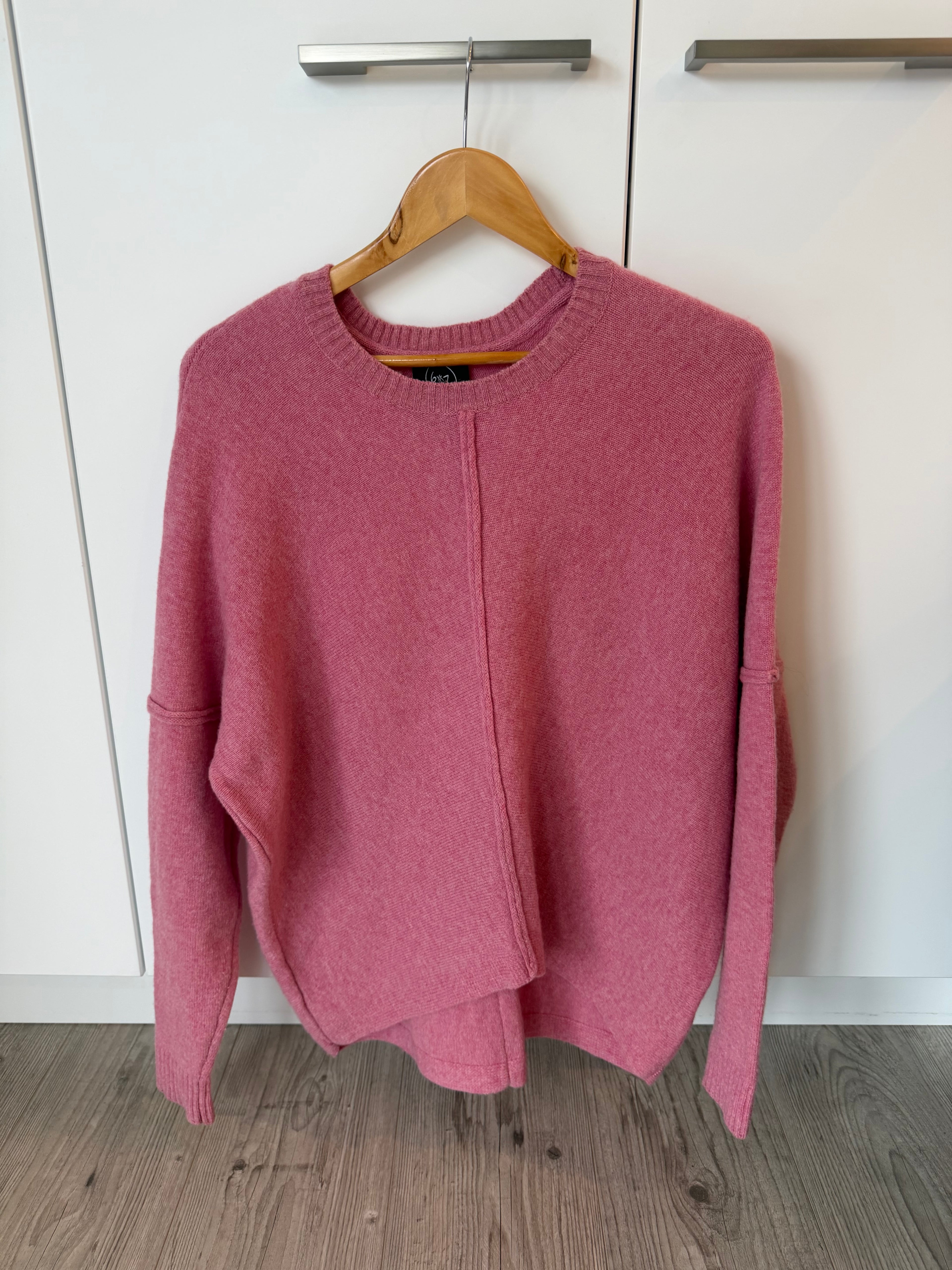 Moochi Jersey | Size S