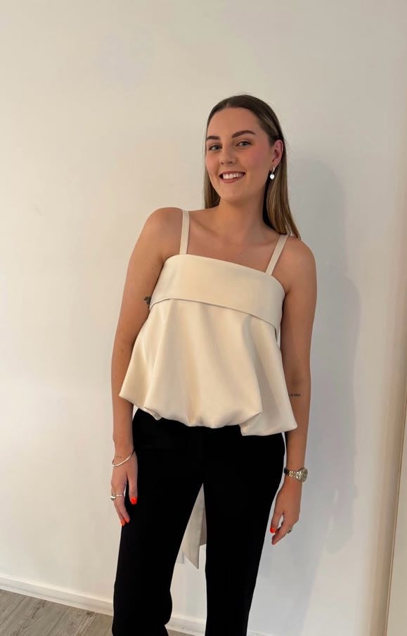 Harris Tapper Eliza Bubble Hem Top  - Ivory | Size Small