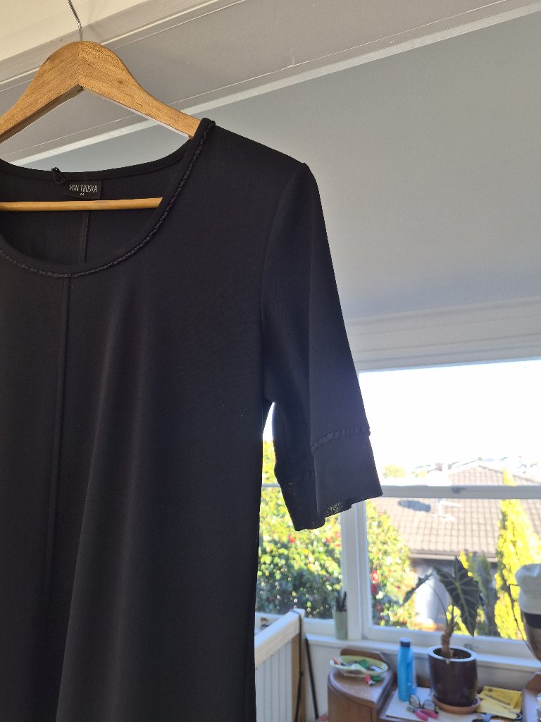Von Troska Black Dress | Size M