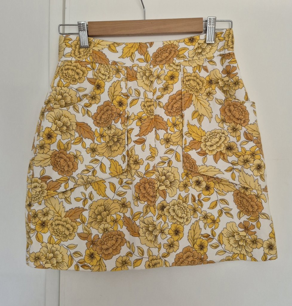Shona Joy Mini Skirt | Size 10