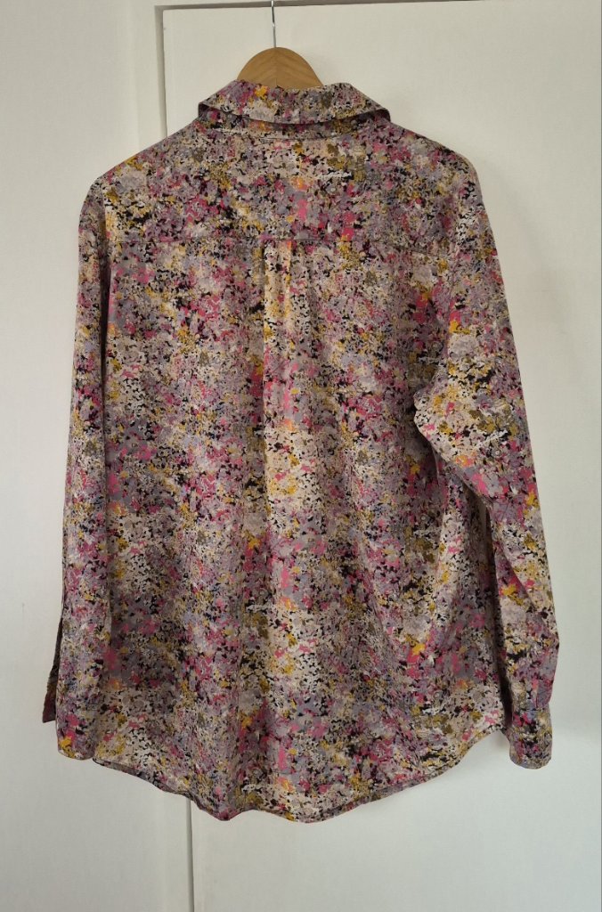 Juliette Hogan Floral Shirt | Size 12