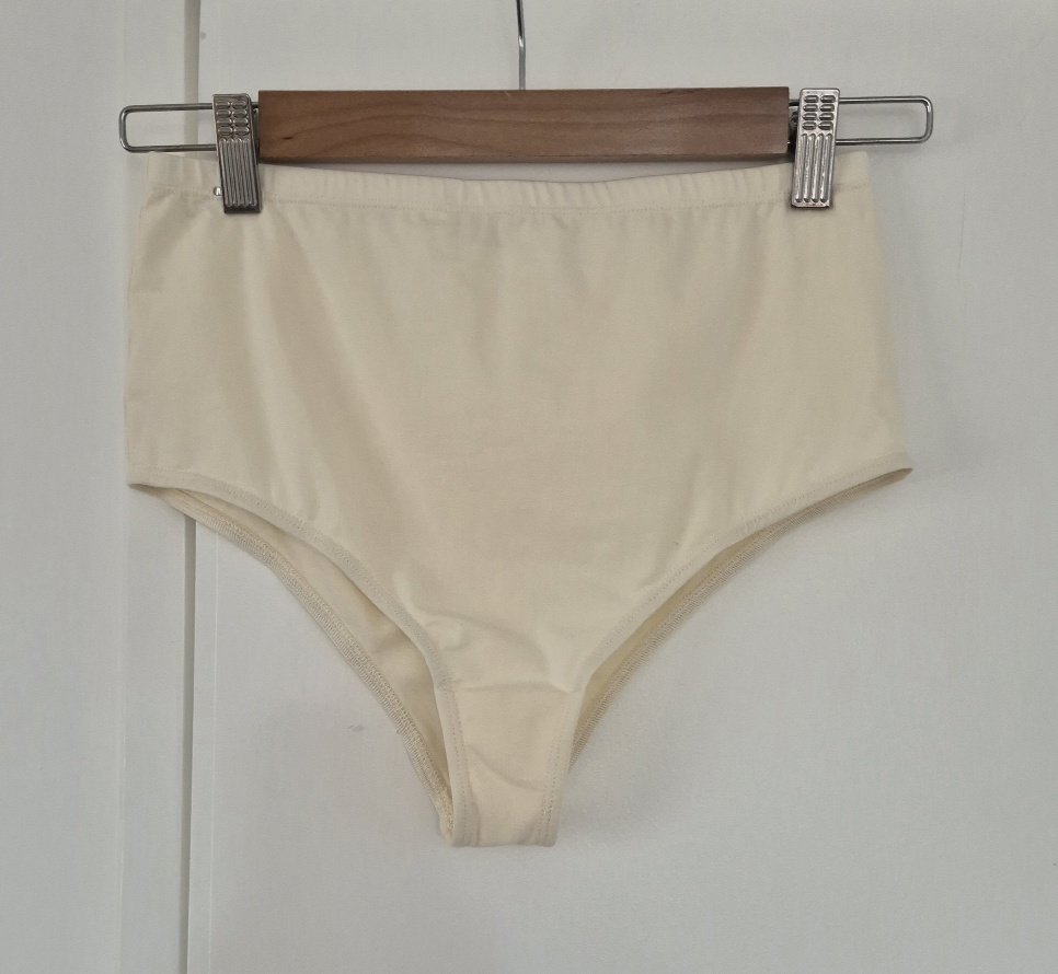 Camilla and Marc Cadence Cream Set |Size 6/8