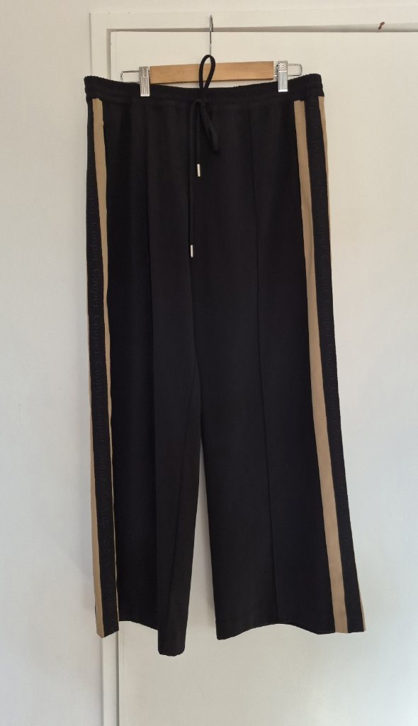 Cooper Spring Suits You Strolling In The Deep Black Trousers | Size M