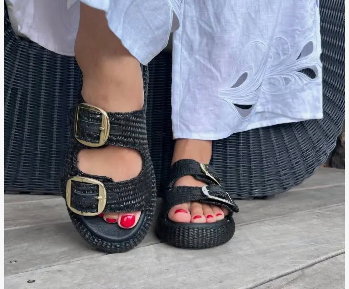 Minx Black Relax Slides | Size 38