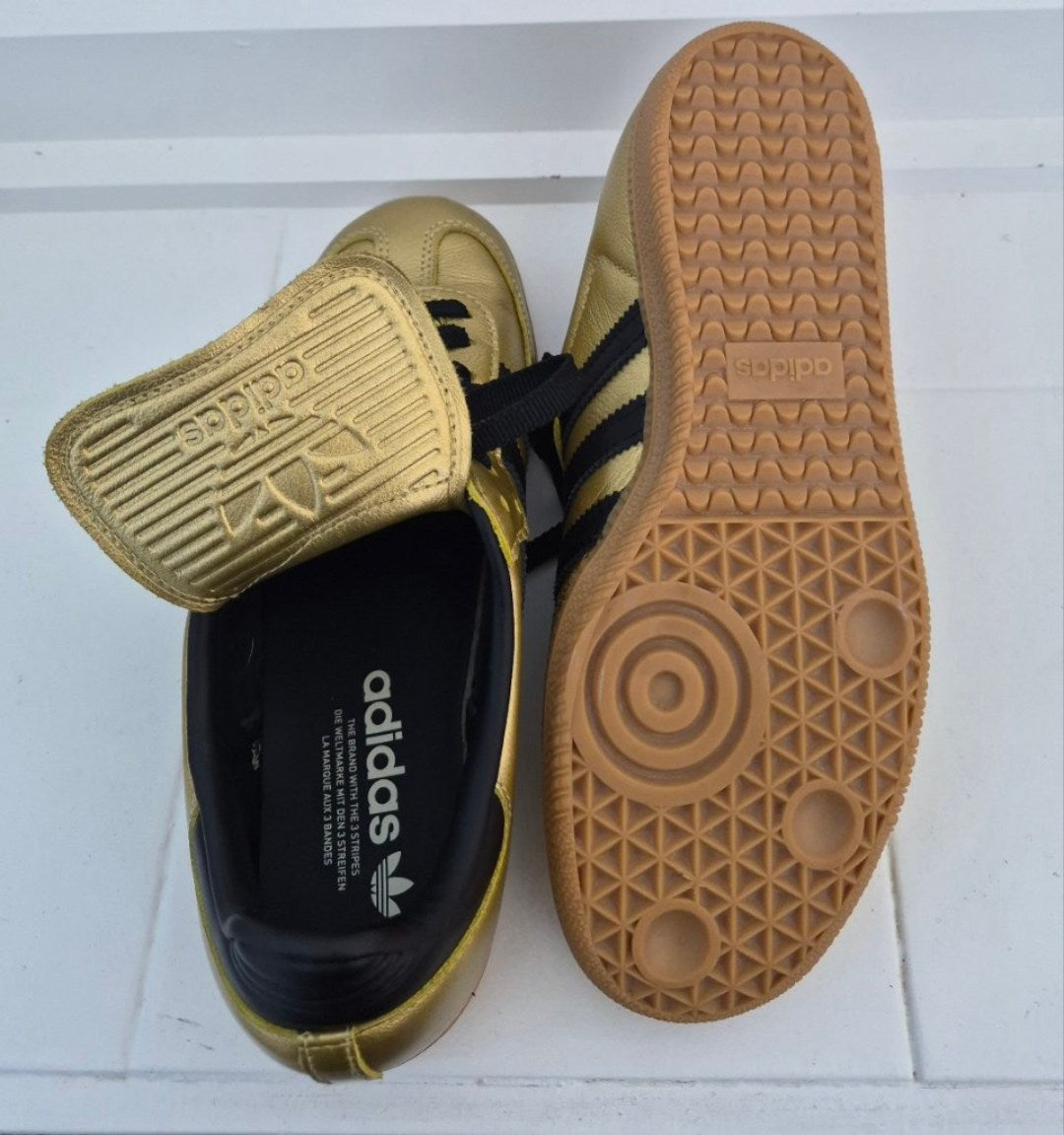 Adidas Samba Sneakers | Size 40