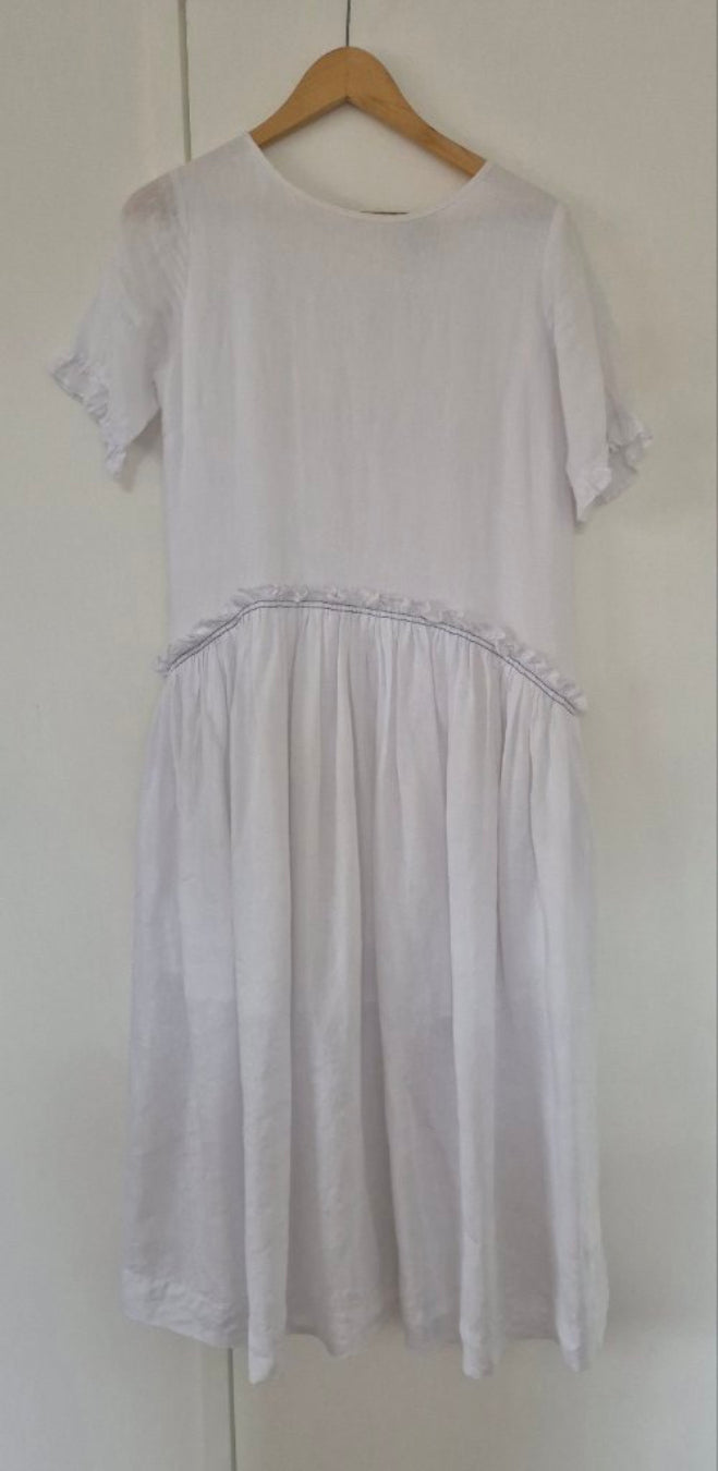 Front view of Blak Love White Linen Dress Size 8/10, preloved designer clothing at Copper & Cotton
