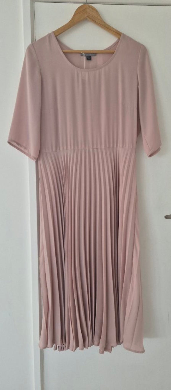 Front view of Charmaine Reveley Champagne Dress Size 10, preloved designer clothing at Copper & Cotton