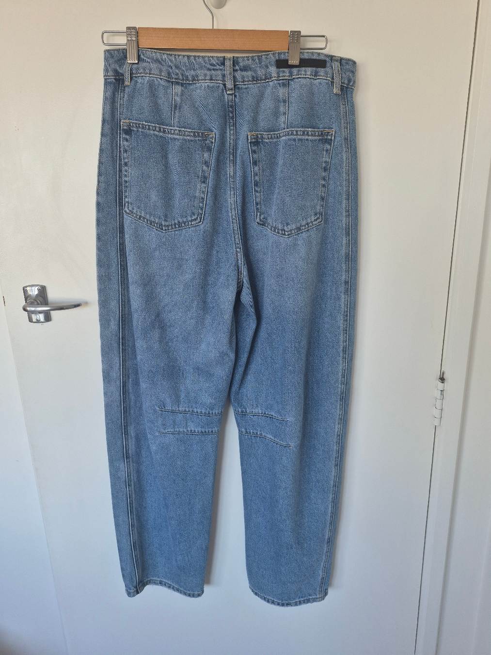 Back view of Decjuba Barrel Jeans Size 12, preloved designer clothing at Copper & Cotton