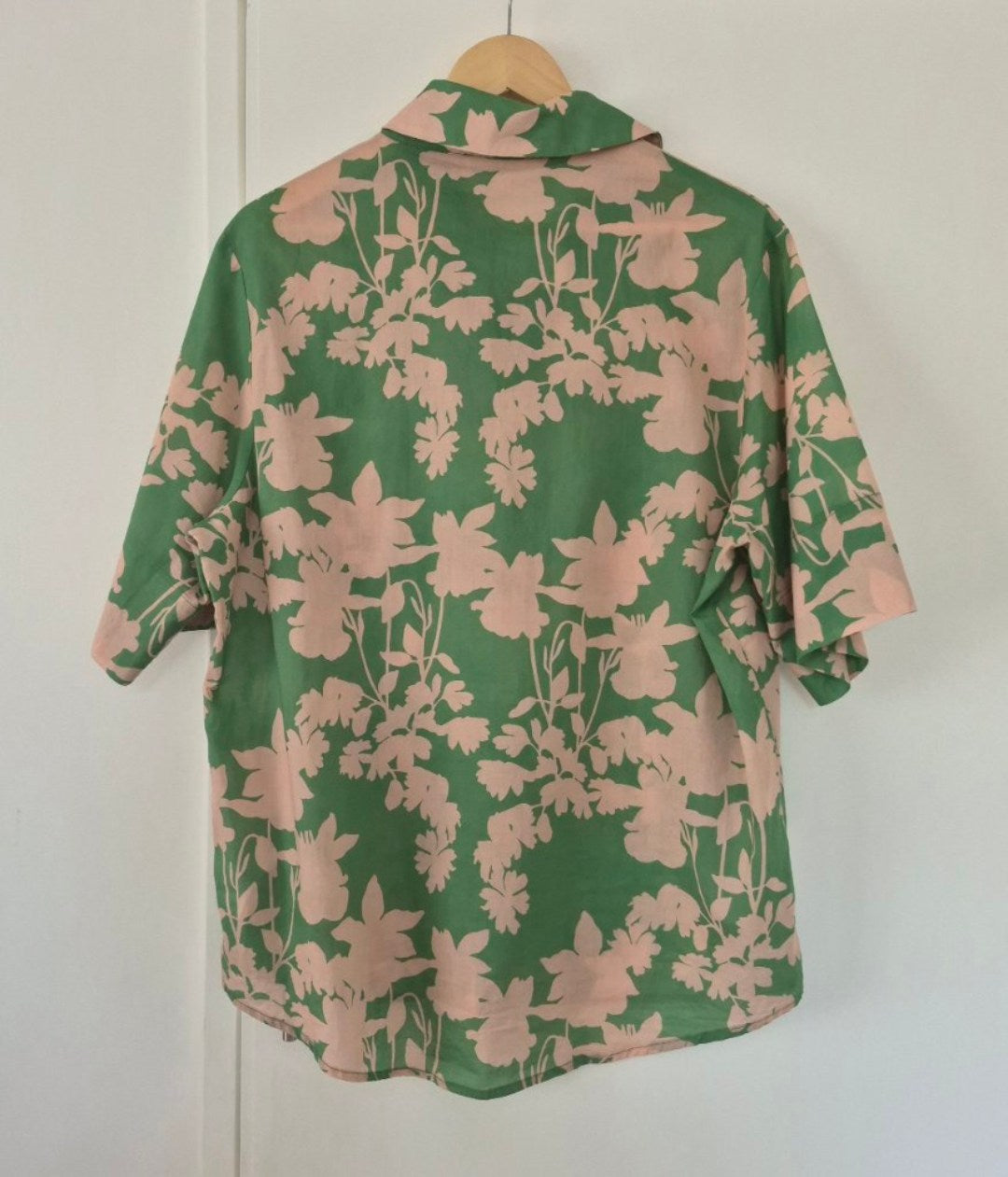 Back view of Juliette Hogan Cotton Shirt Size 12, preloved designer clothing at Copper & Cotton