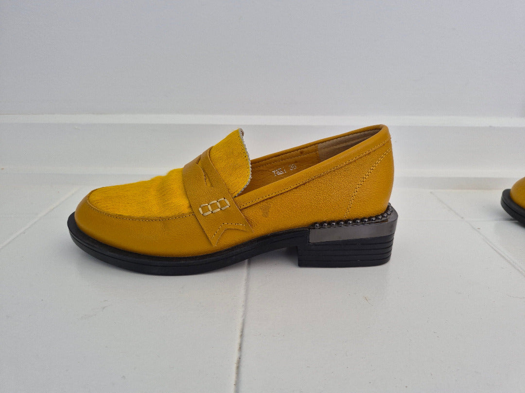 Minx Loafers | Size 38