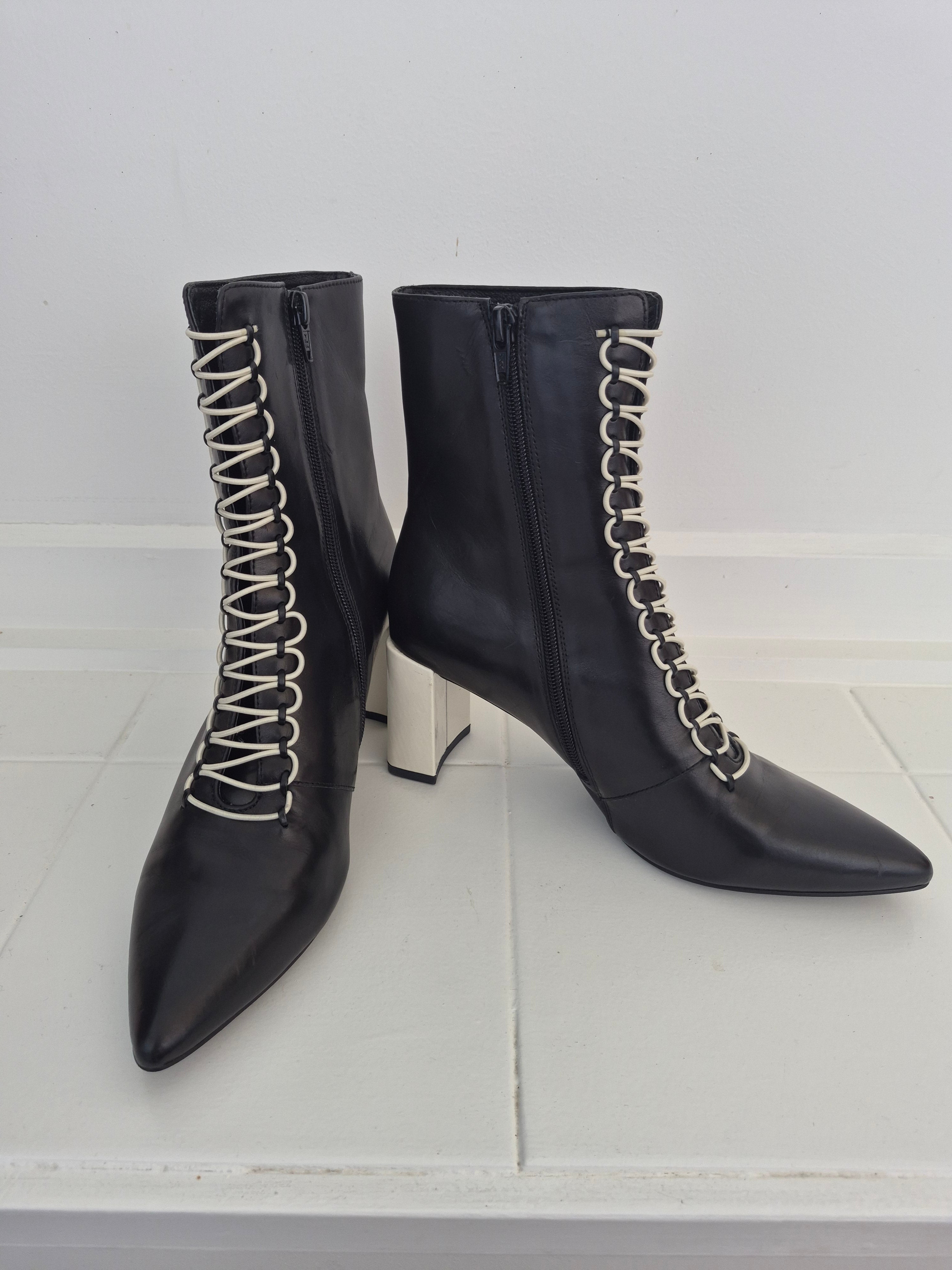 Tamara London Blade Boots | Size 38