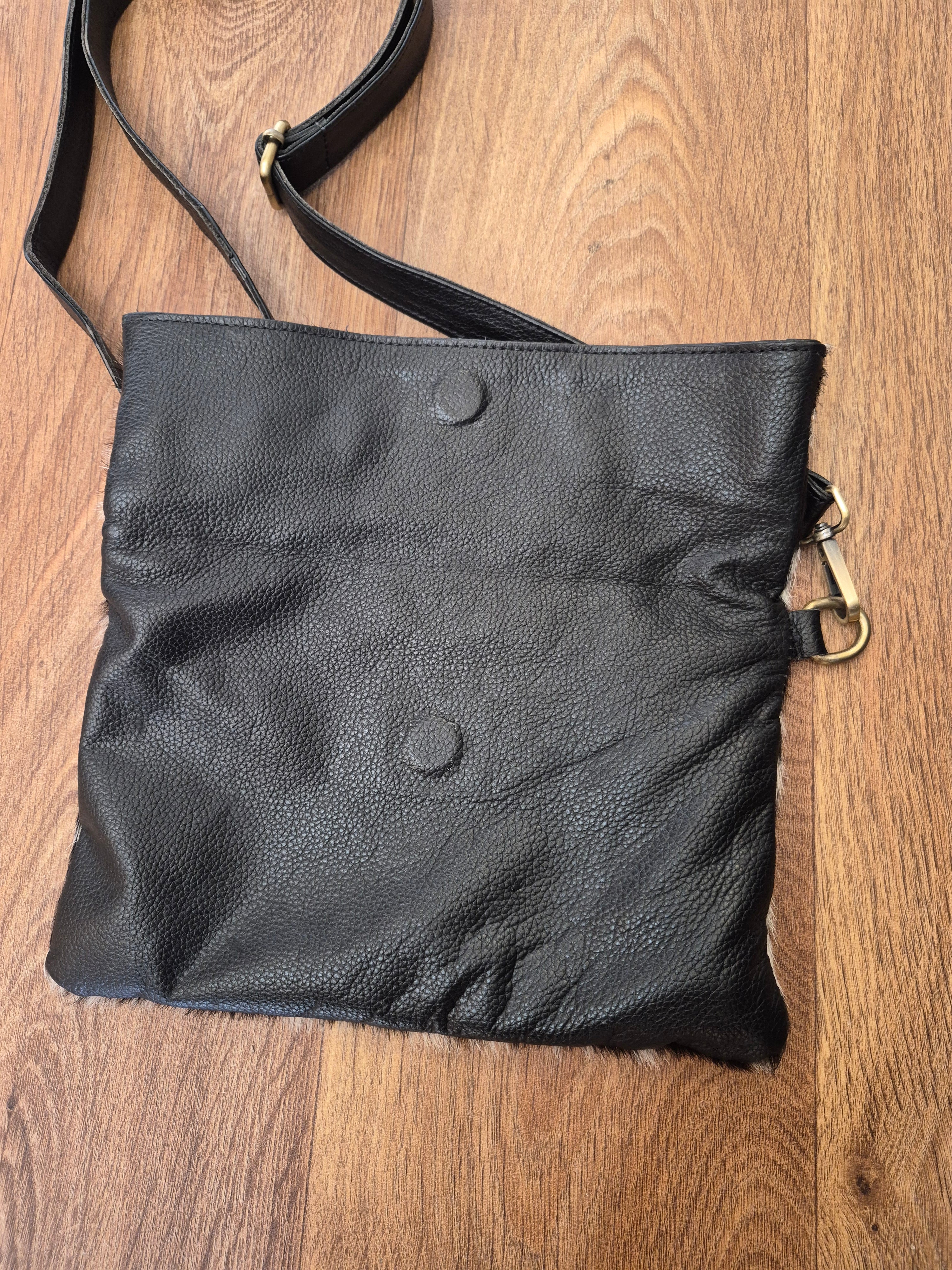 Furmoo Crossbody Bag