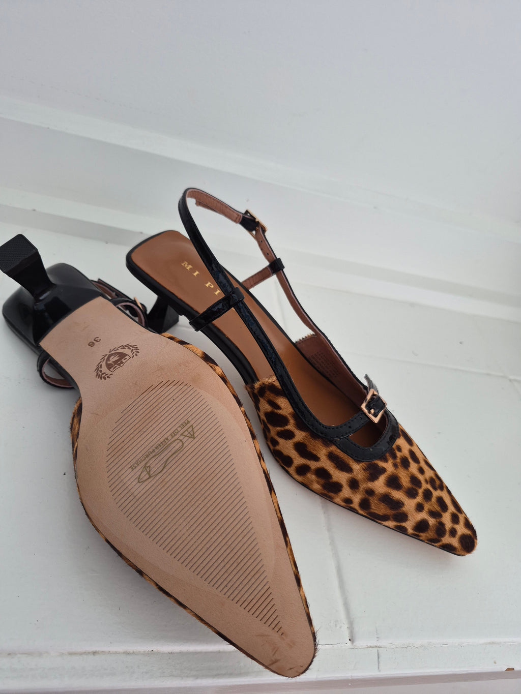 Mi Piaci Leopard Print Heels | Size 36