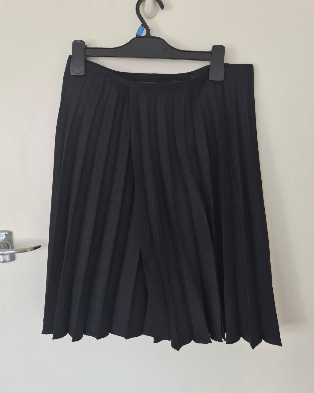 Vintage Zambesi Black Pleated Skirt | Size 10/12
