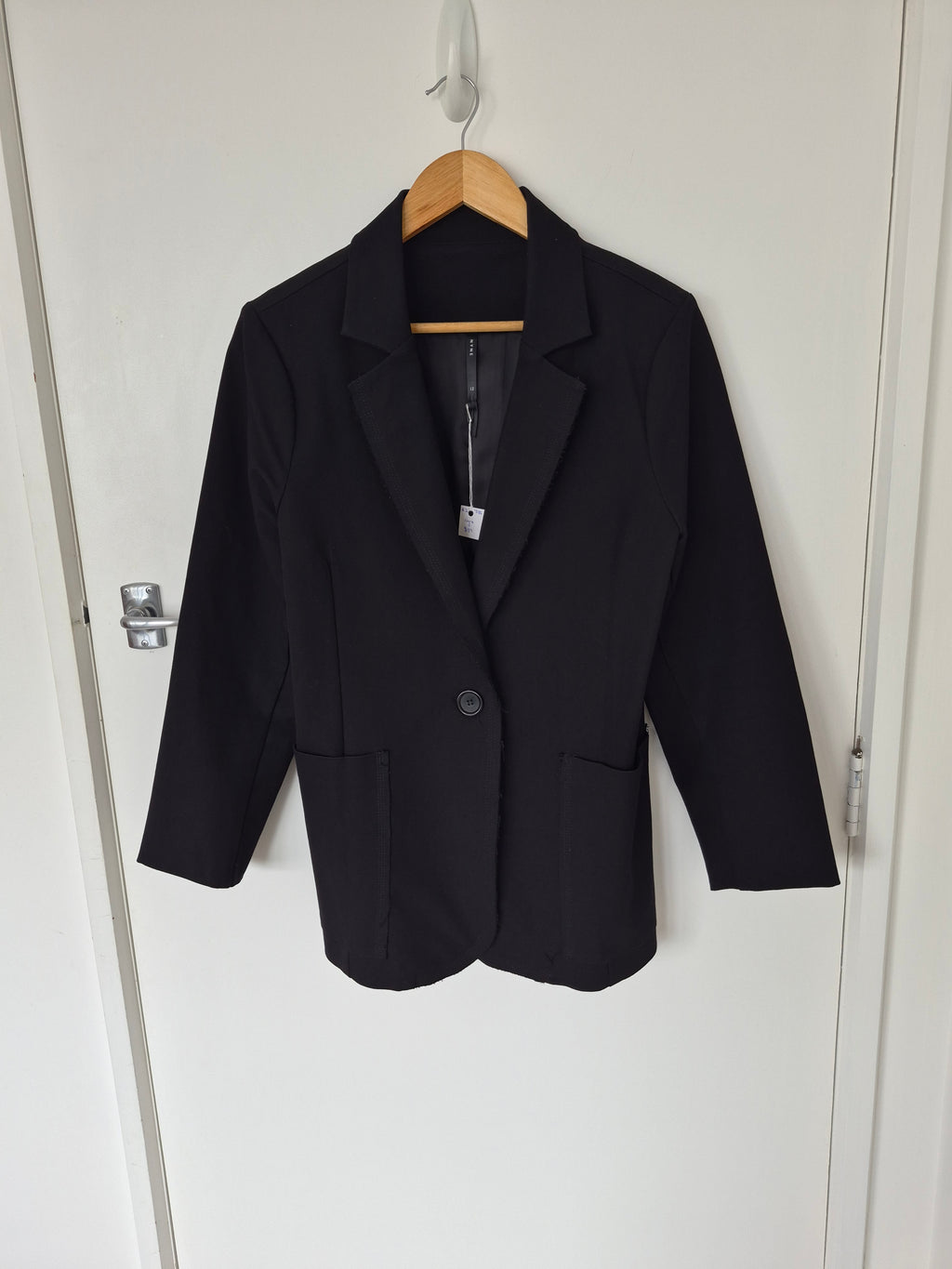 Nyne Black Blazer | Size 12