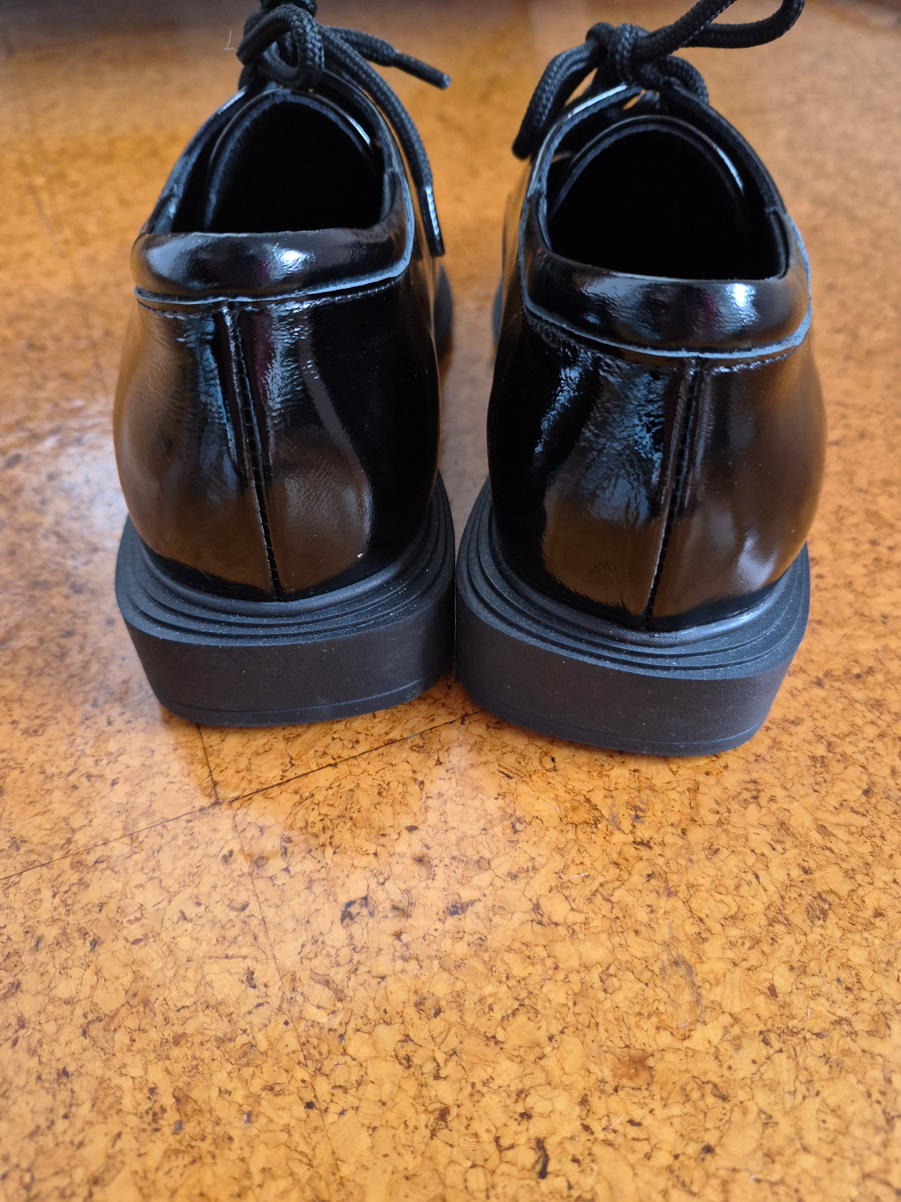 Nu by Neo Patent Loafers | Size 37