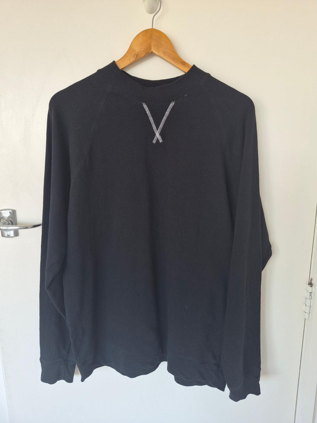 Bassike Black Sweatshirt | Size M
