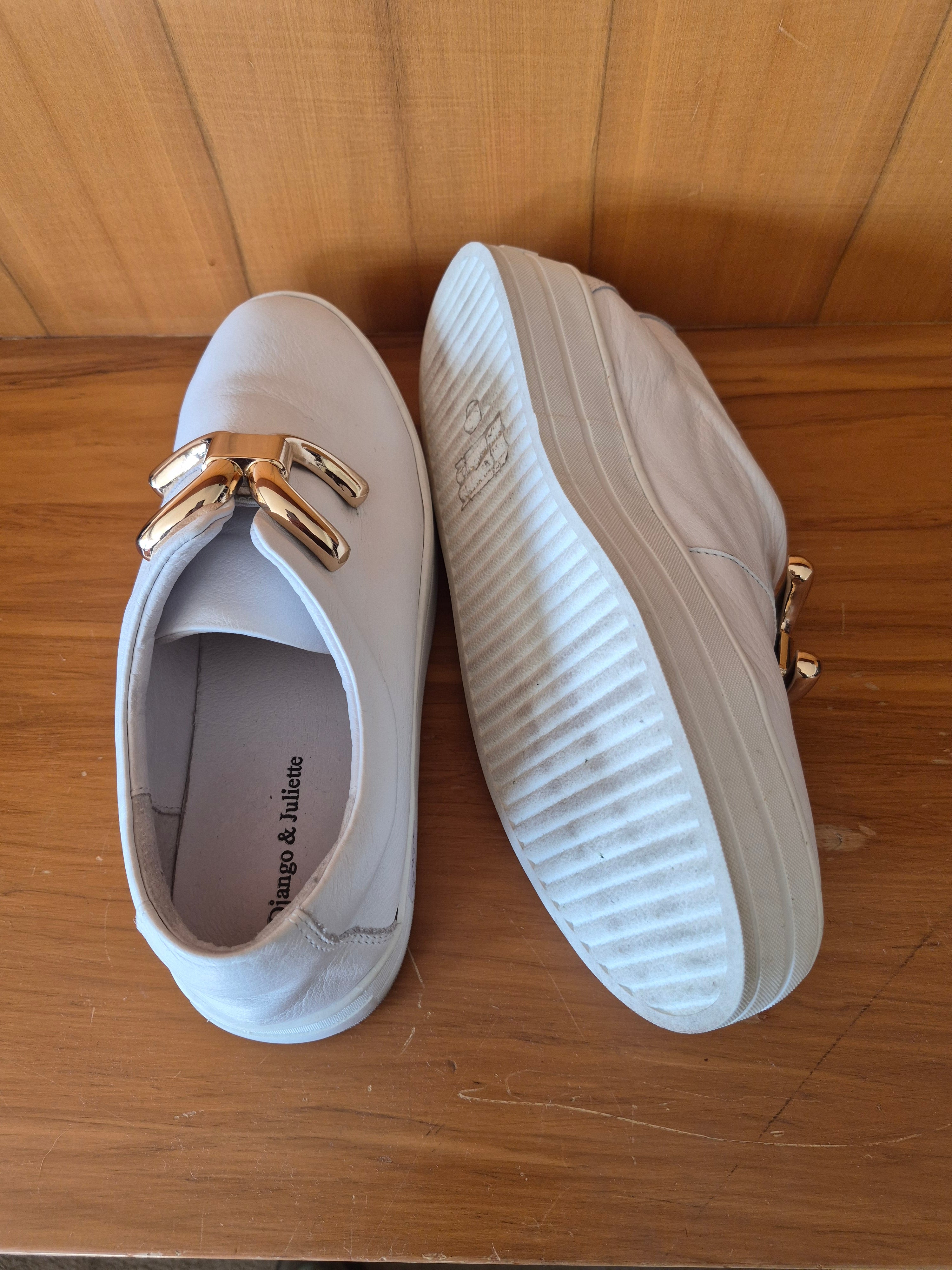 Django & Juliette White Sneaker | Size 40