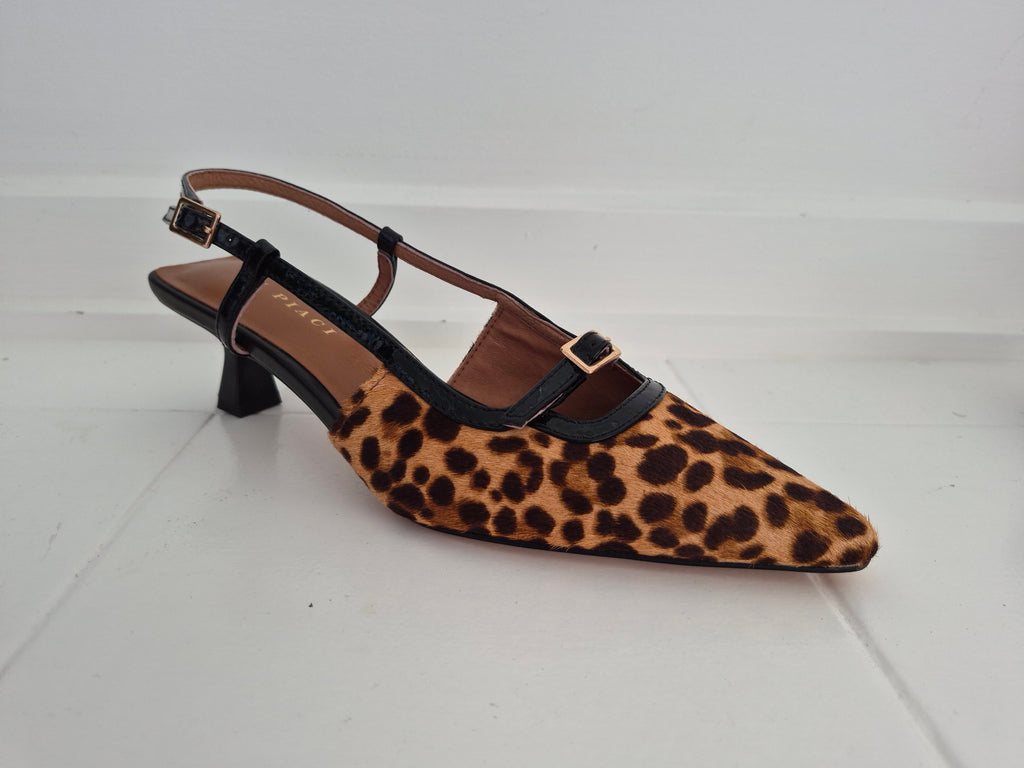 Mi Piaci Leopard Print Heels | Size 36