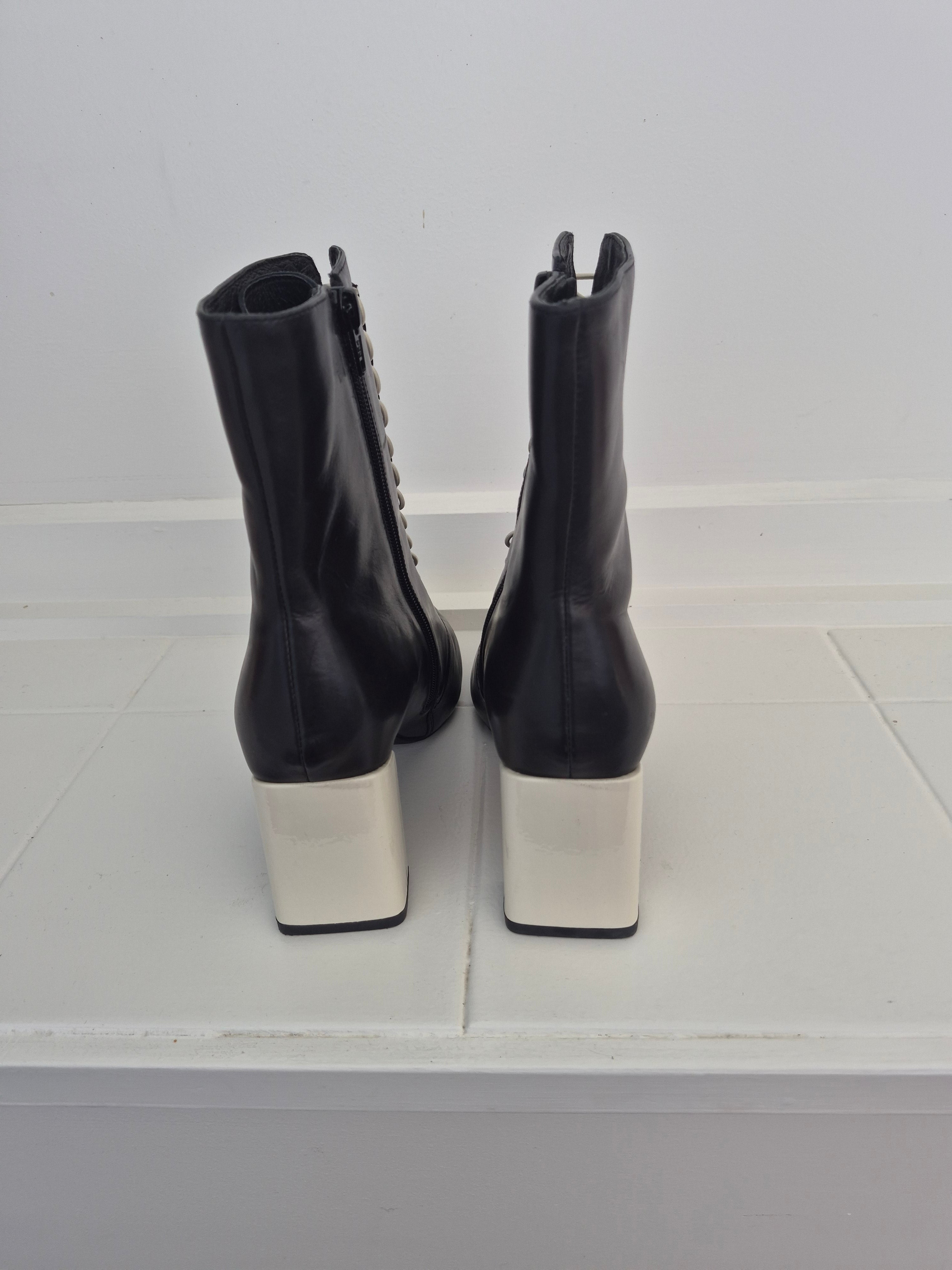 Tamara London Blade Boots | Size 38