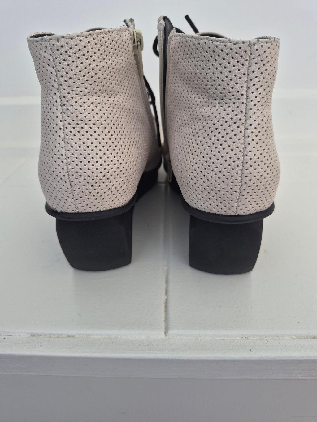 Alfie & Evie Otter Ankle Boots | Size 39