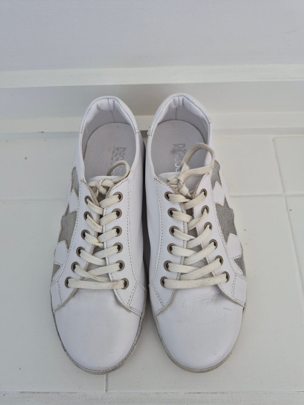 Rilassare Sneakers | Size 39