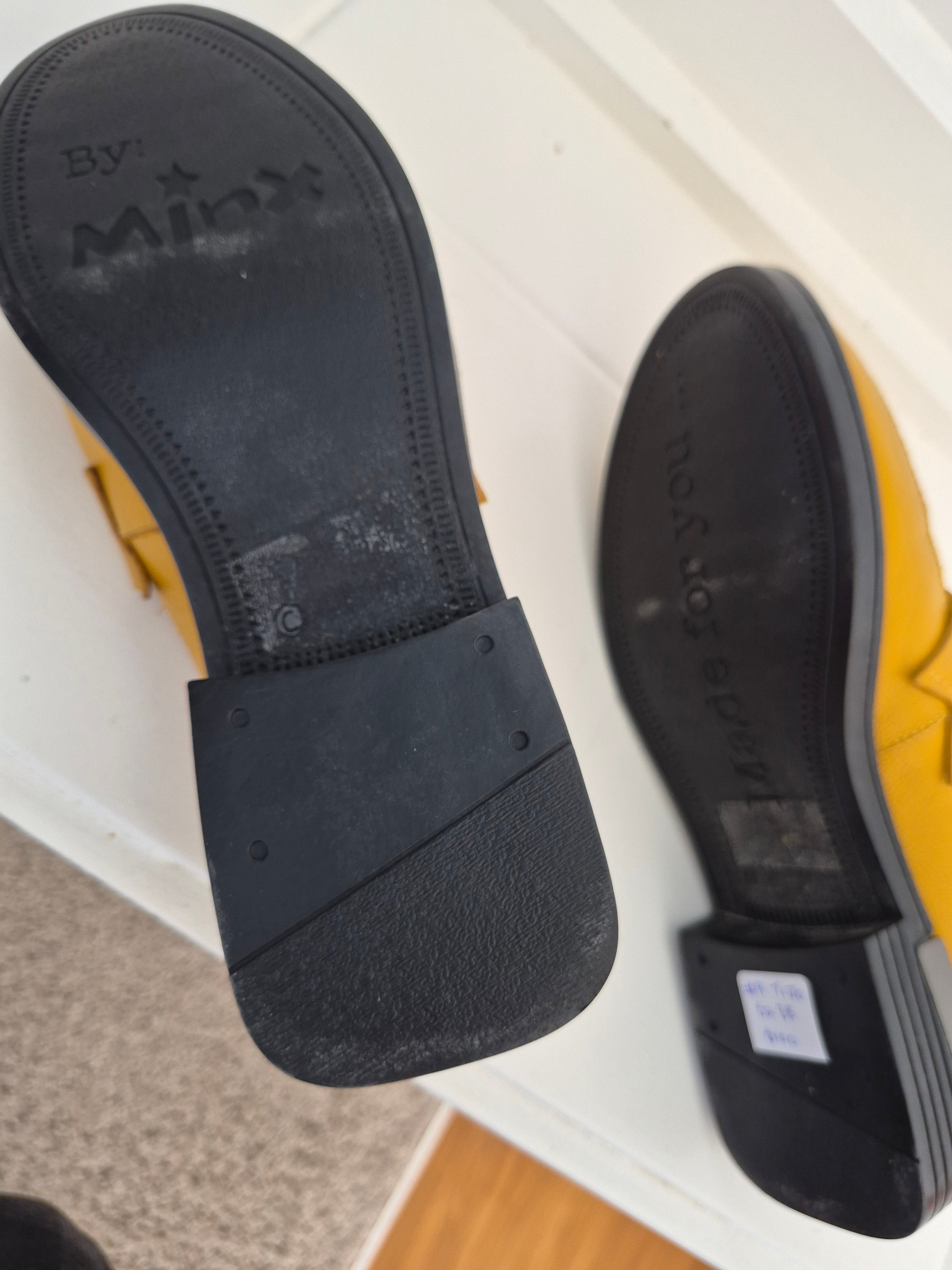 Minx Loafers | Size 38