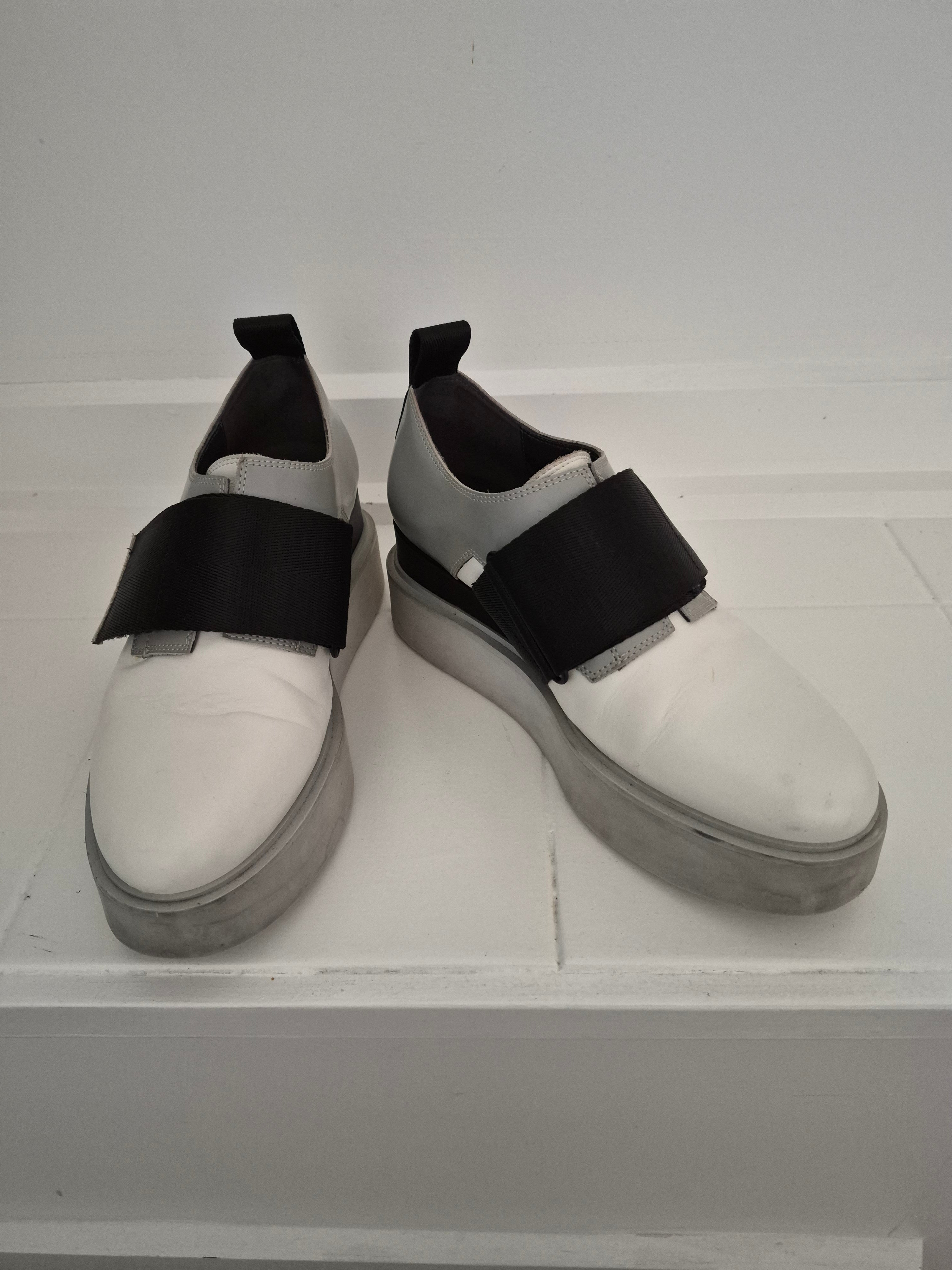 United Nude Designer Juko Sneakers | Size 38
