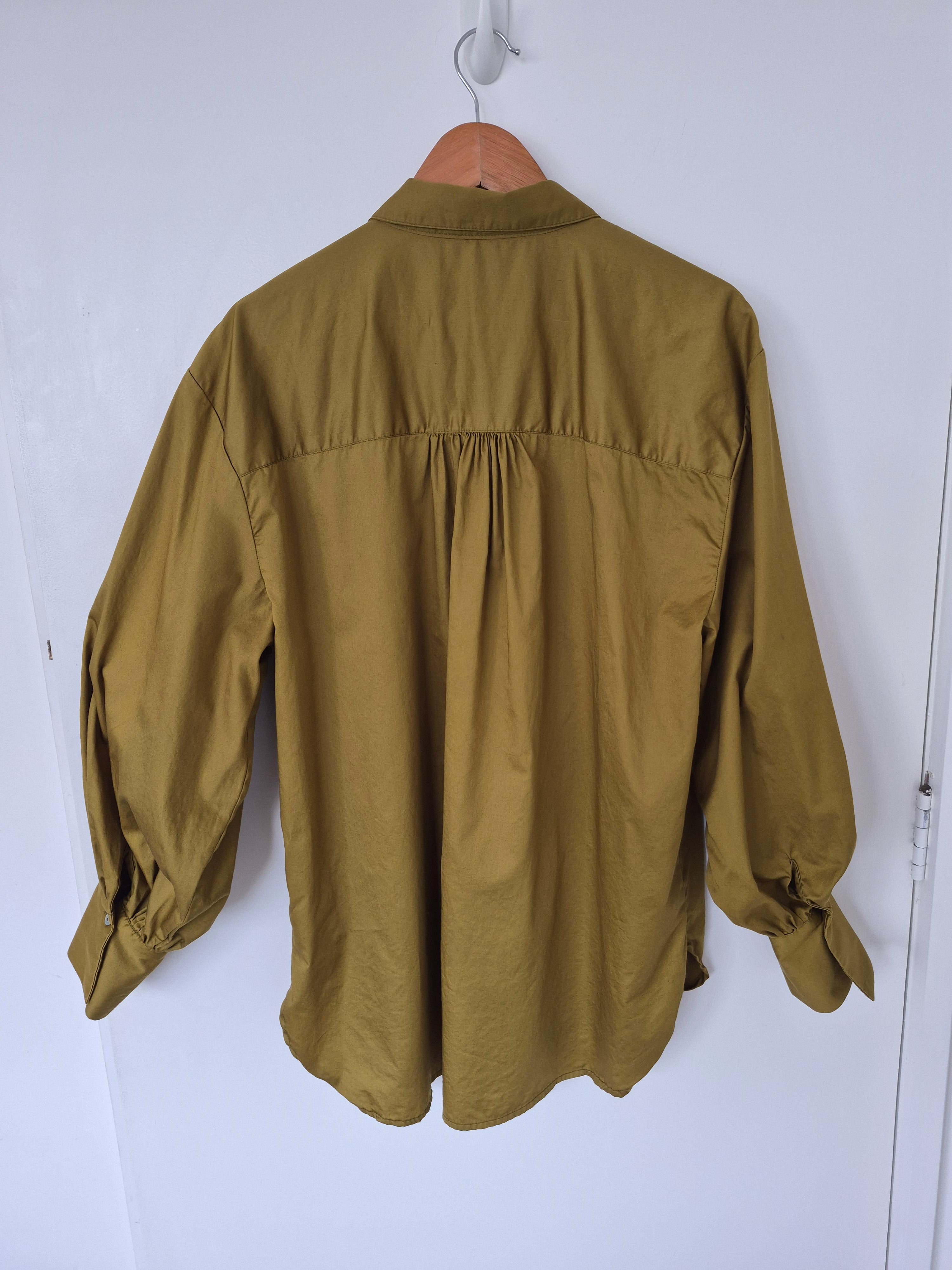 Max Shirt | Size 12