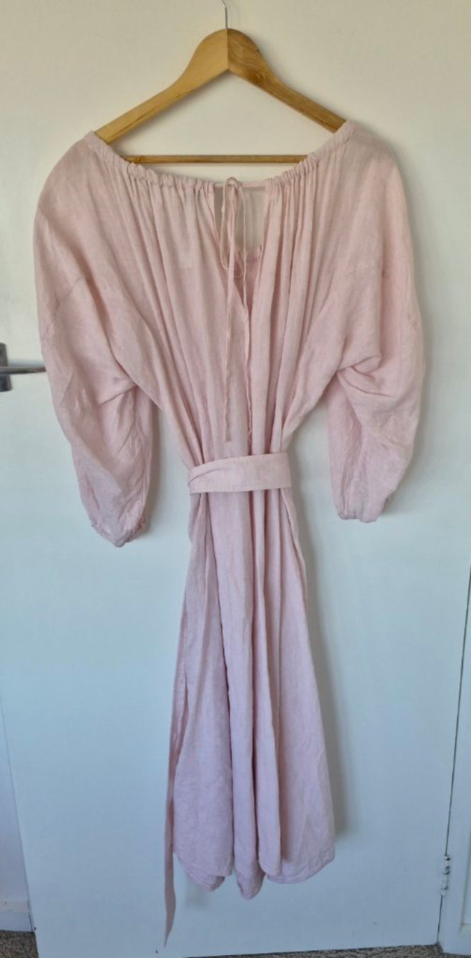 Back view of Scanlan Theodore Pink Linen Dress Size 10, preloved designer clothing at Copper & Cotton