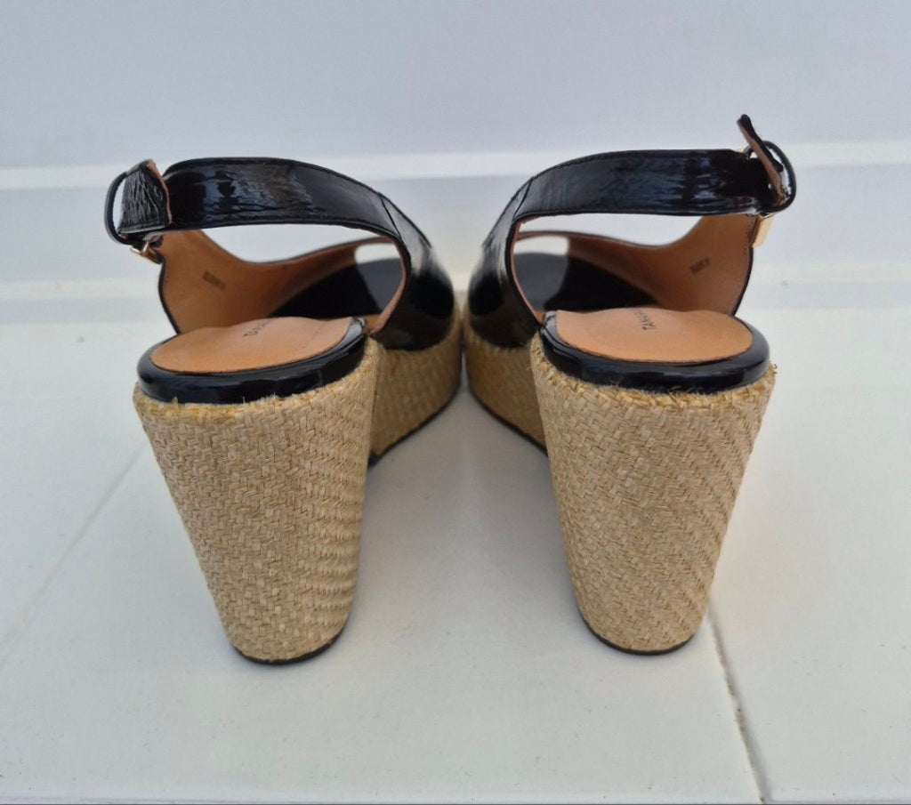 Tamara London Believer Black Patent Wedge | Sz 38